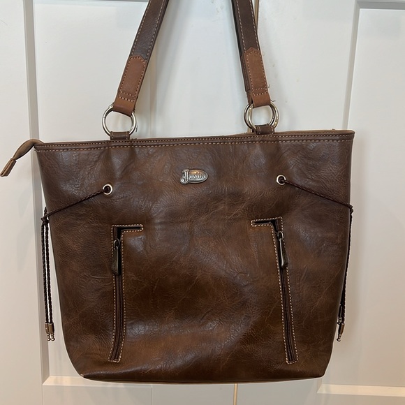 Justin western purse with zippered “conceal” pocket. Crystals, perfect condition - Picture 4 of 11